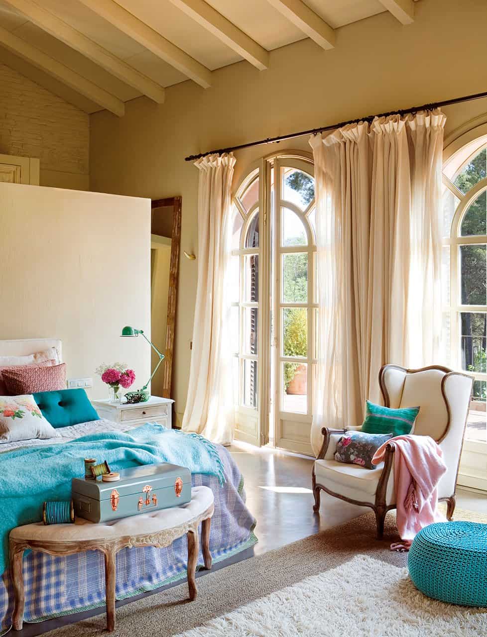 Phòng ngủ đẹp “sizzles” – Eduardo Arruga
